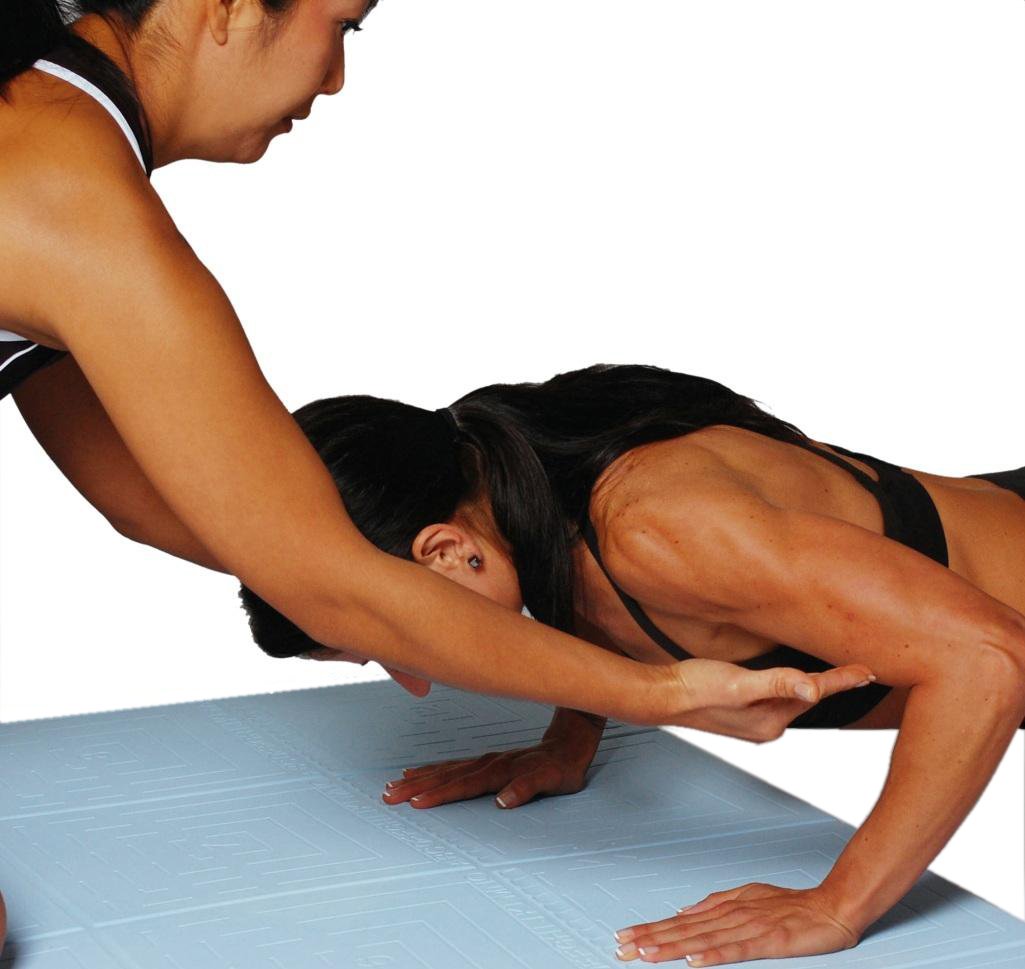 Spotting-the-Pushup.jpg